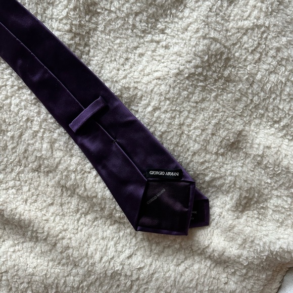 Purple Giorgio Armani Tie - Picture 2 of 3